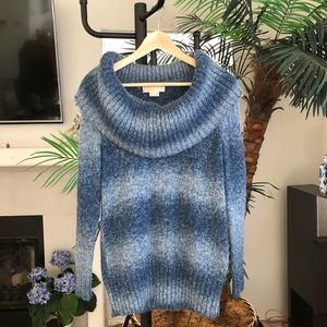 Michael Kors  sweater.